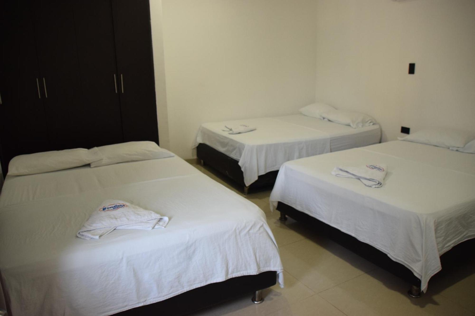Hotel Barcelona Montería Zewnętrze zdjęcie