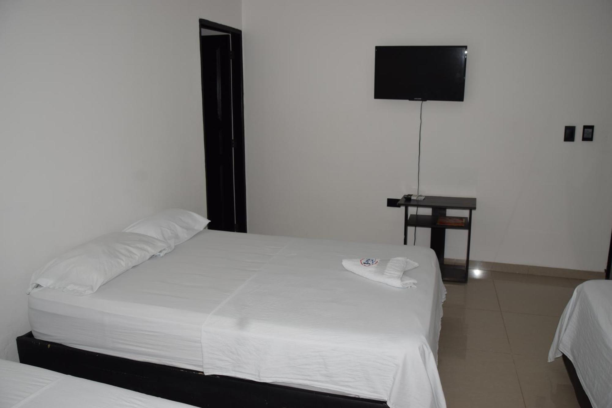 Hotel Barcelona Montería Zewnętrze zdjęcie