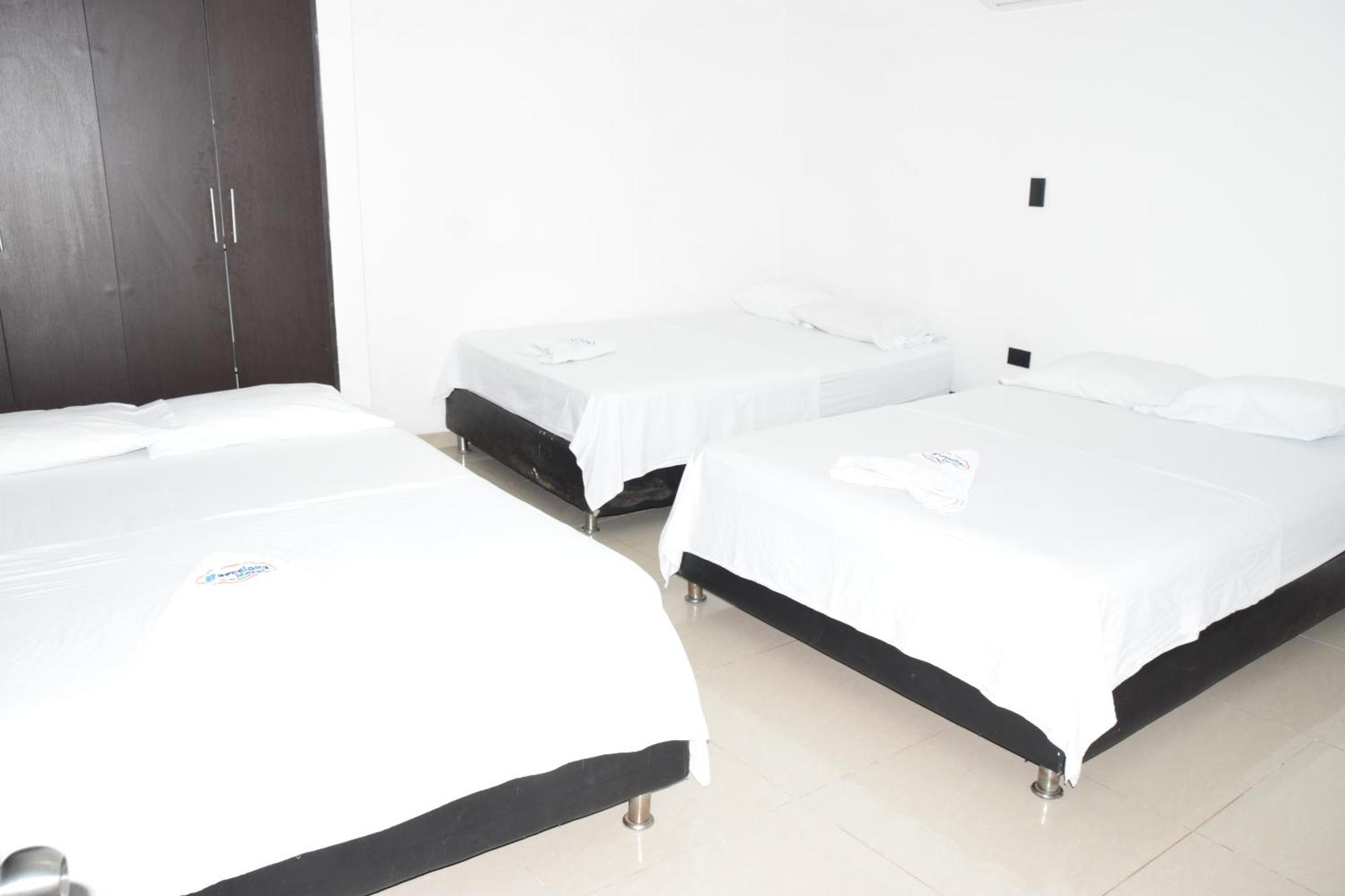 Hotel Barcelona Montería Zewnętrze zdjęcie