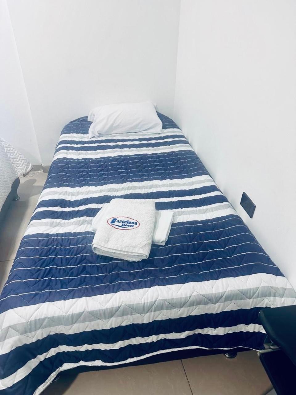 Hotel Barcelona Montería Zewnętrze zdjęcie